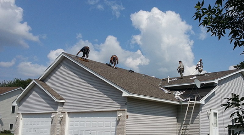THINGS YOU NEED TO KNOW BEFORE PUTTING UP A NEW ROOFING SYSTEM