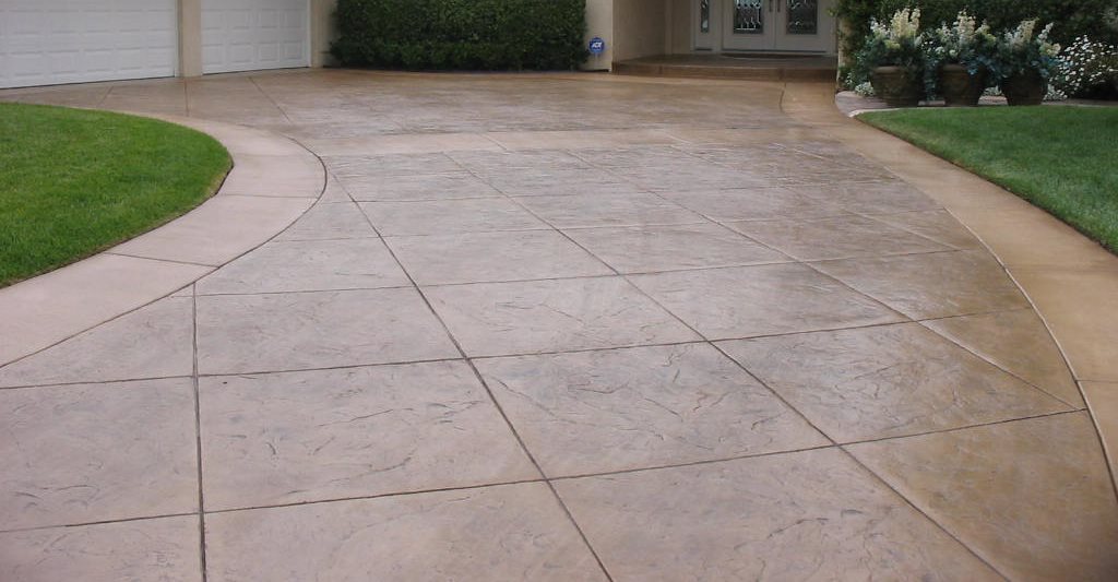 Reasons Why You Should Have a Concrete Driveway Installed